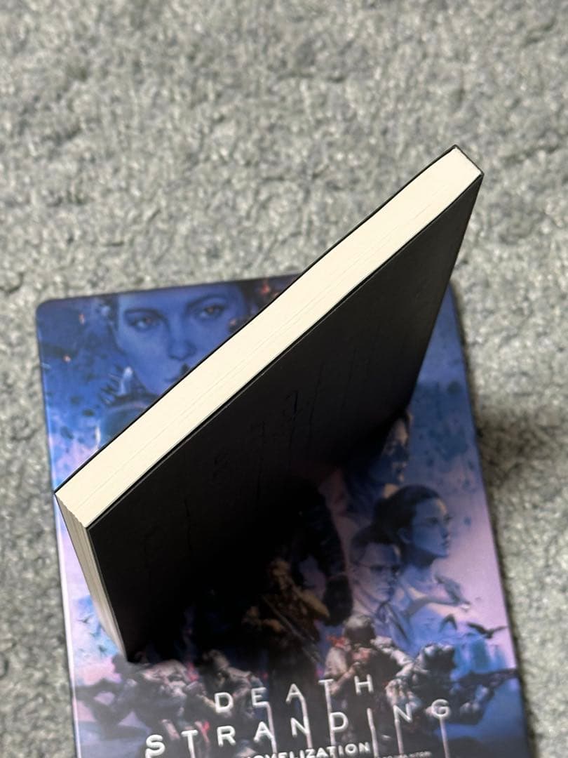 『デス・ストランディング』小説版　スチールブック