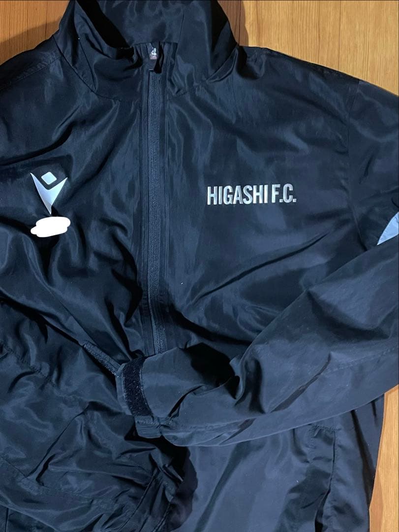 (^^)　ウィンドブレーカー上下セット