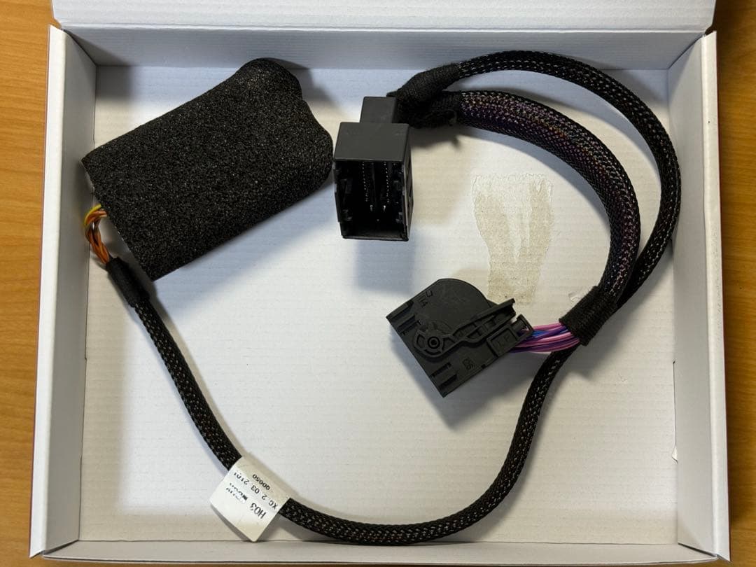 メルセデスベンツ　CLAクーペ　テレビキャンセラー