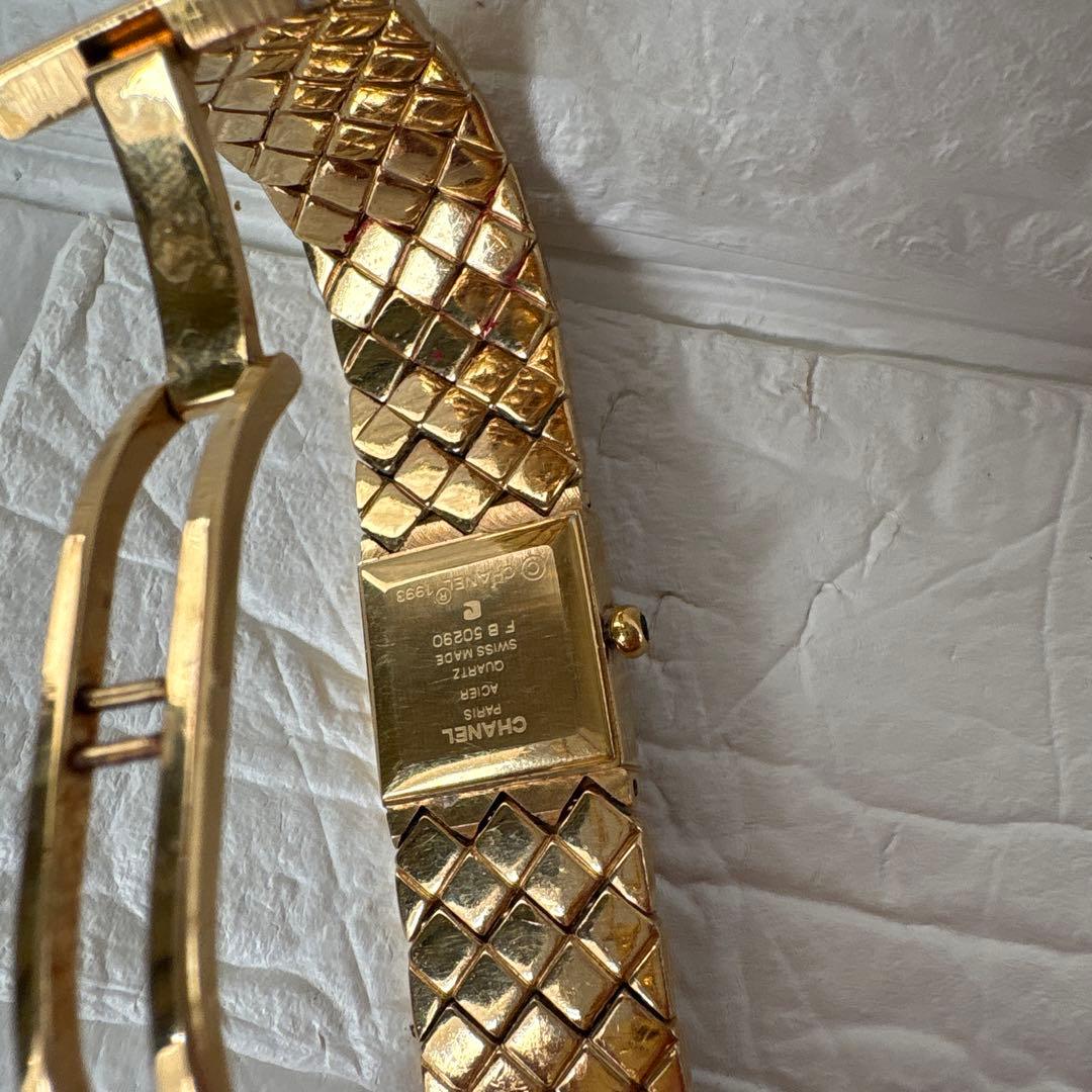 ジャンク　CHANEL レディース腕時計 スイス製　FB 50290