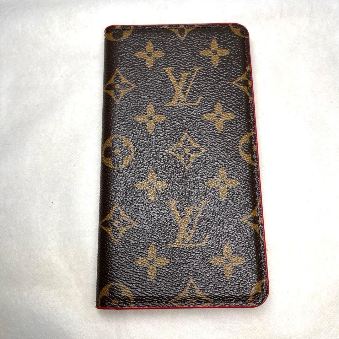 【美品】LOUIS VUITTON iPhone 13ProMax手帳型ケース