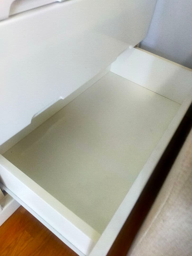 5★ ホワイトチェスト 引き出し付き