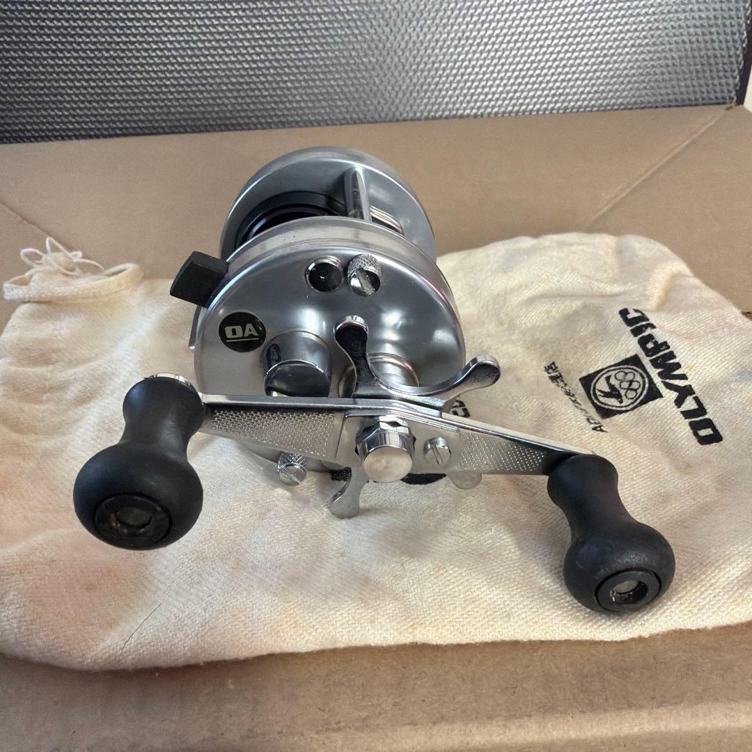 ABU Ambassadeur 2500C ベイトリール