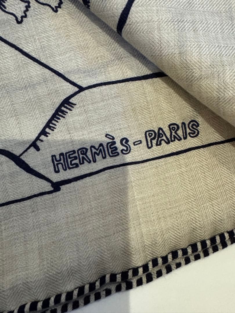 25秋冬　未使用品　エルメス　トライアングルジェアン　千と一のウサギ