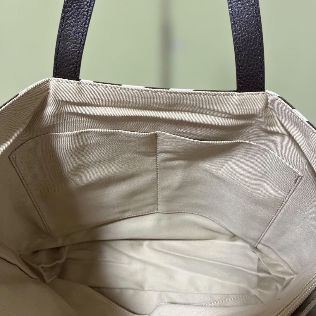 ラシット　エブリデイトートバッグ