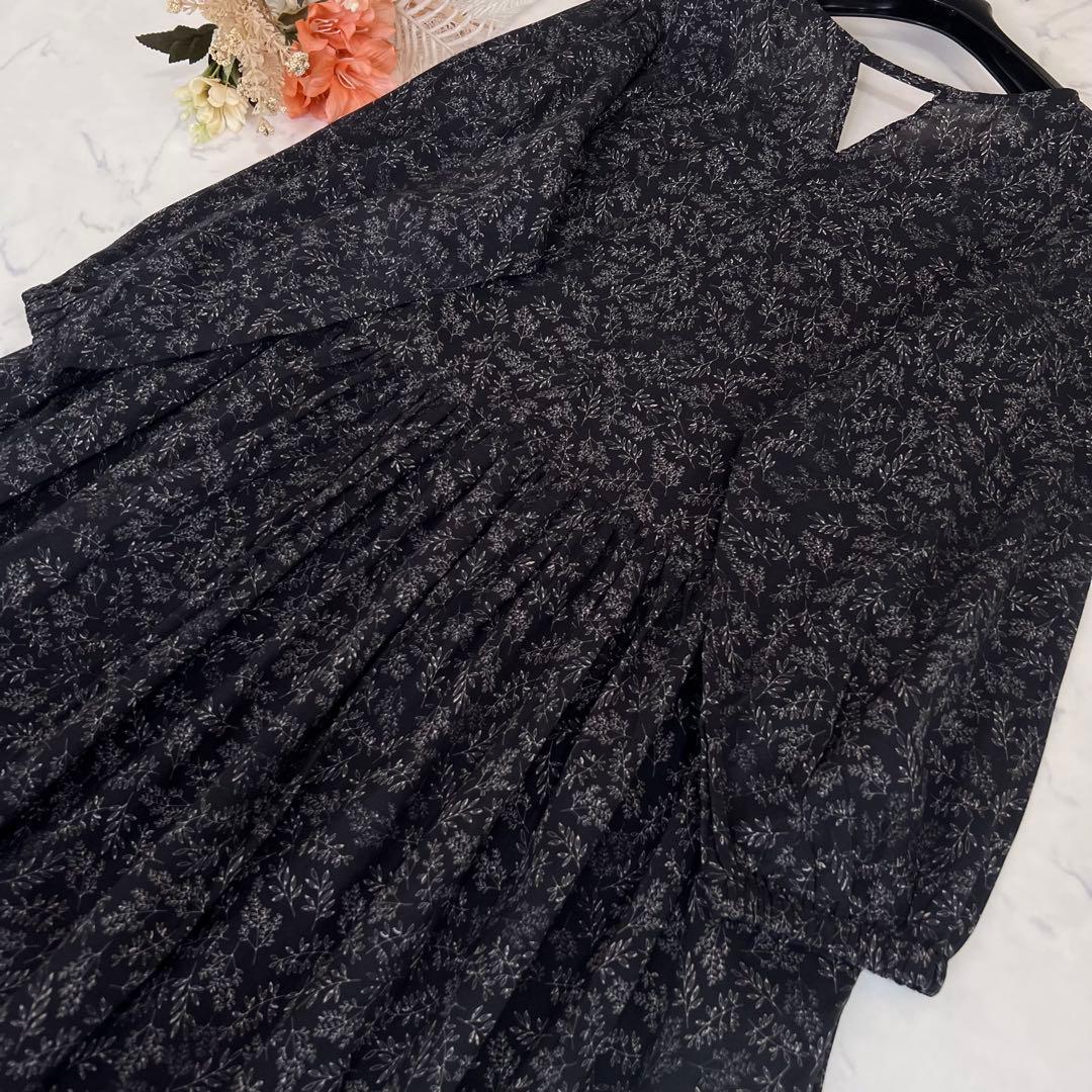 タグ付 BEARDSLEY ビアズリー リーフ プリント ワンピース