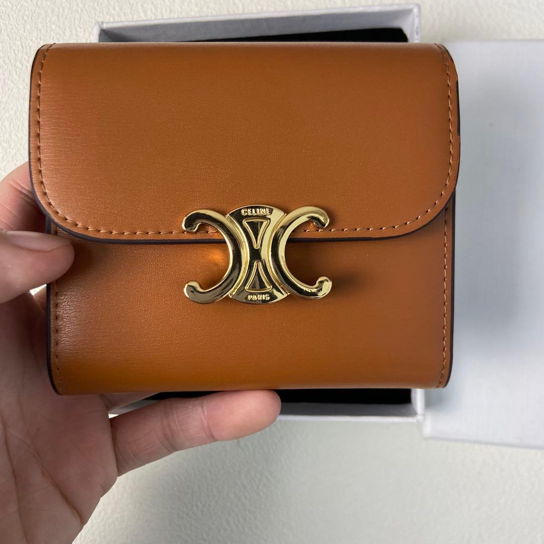 CELINE セリーヌ ブラウン 三つ折り財布 コンパクト 箱付き 中古