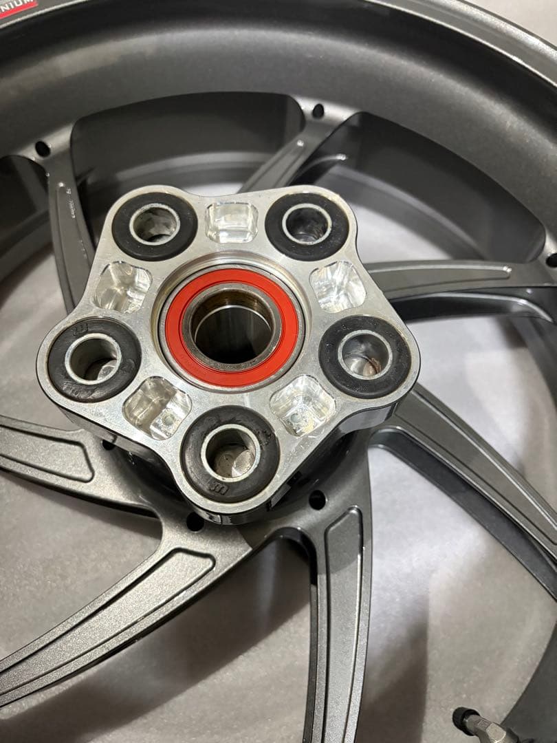 【ひつじのショーン】マルケジーニ アルミニウム鍛造ホイール M7RS