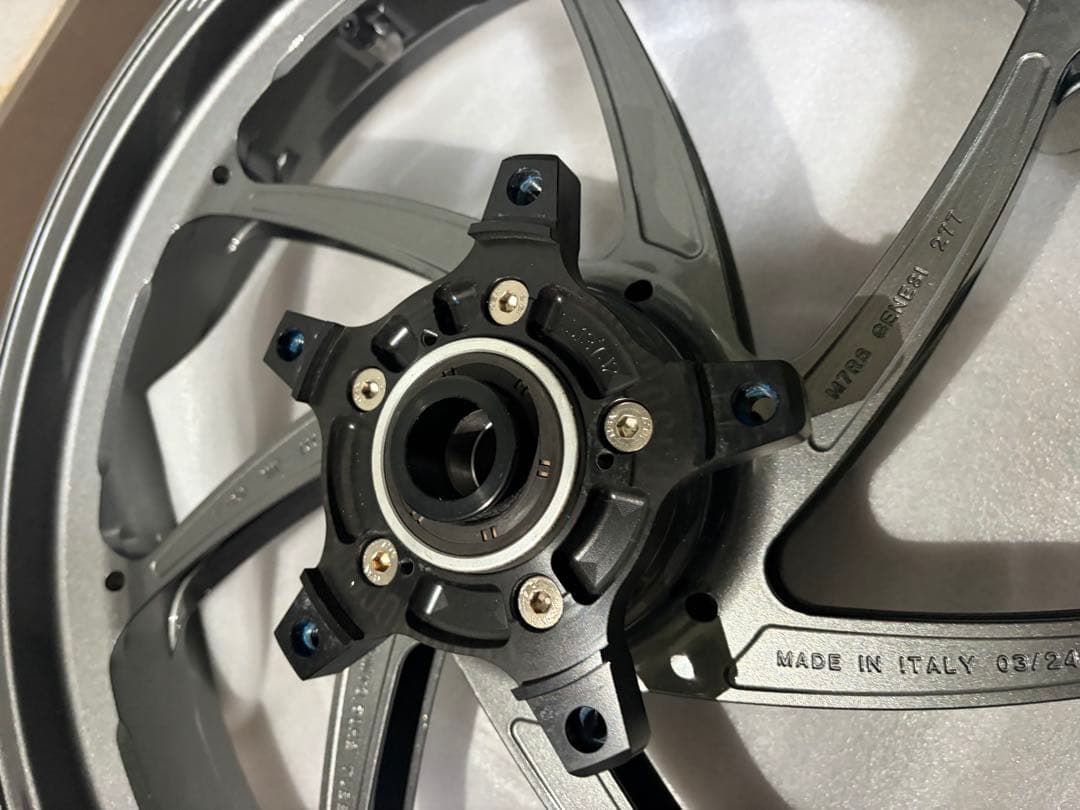 【ひつじのショーン】マルケジーニ アルミニウム鍛造ホイール M7RS