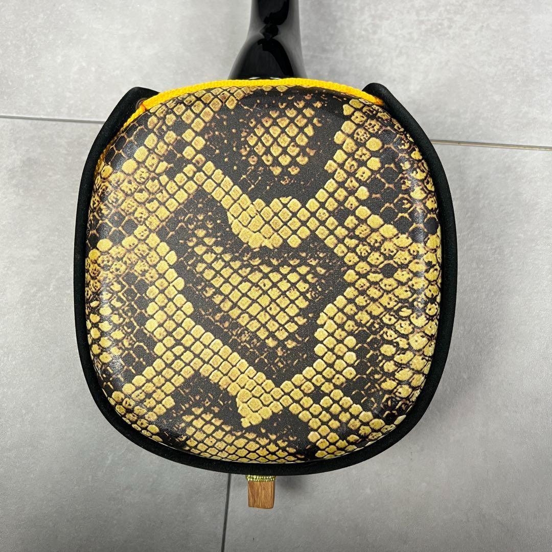 初心者おすすめ　美品　沖縄三線　初心者　2WAYセミハードケース　人口皮　うま