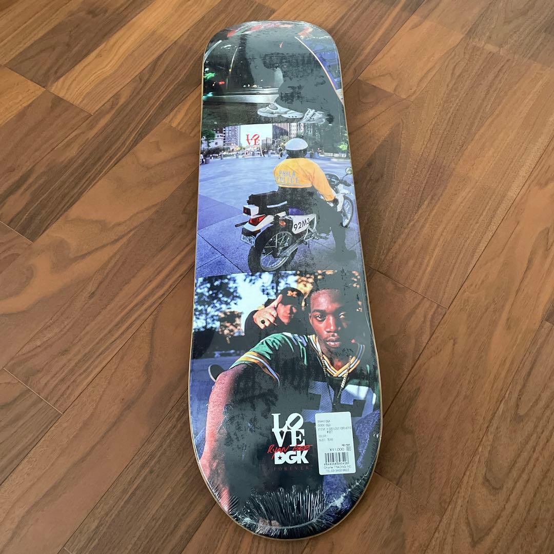 新品未使用品　スケートボード　デッキ　DGK
