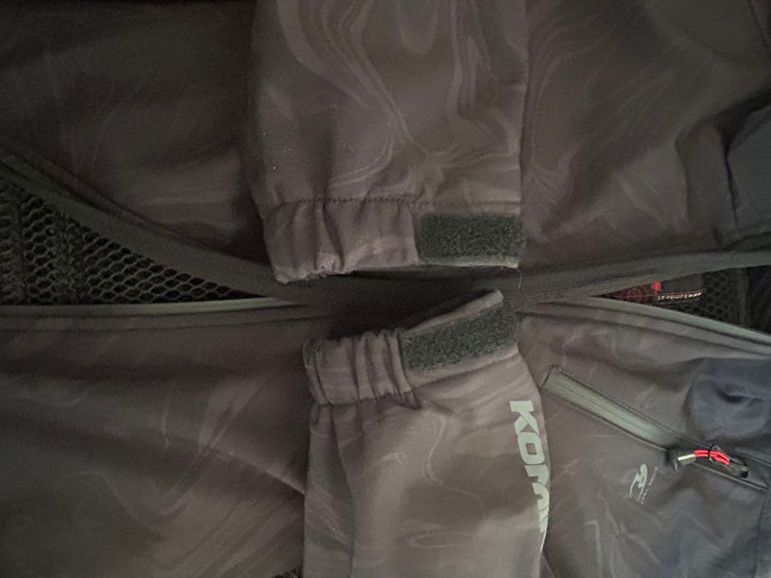 コミネ　プロテクトソフトシェルウィンターパーカー　ネオブラック　Lサイズ