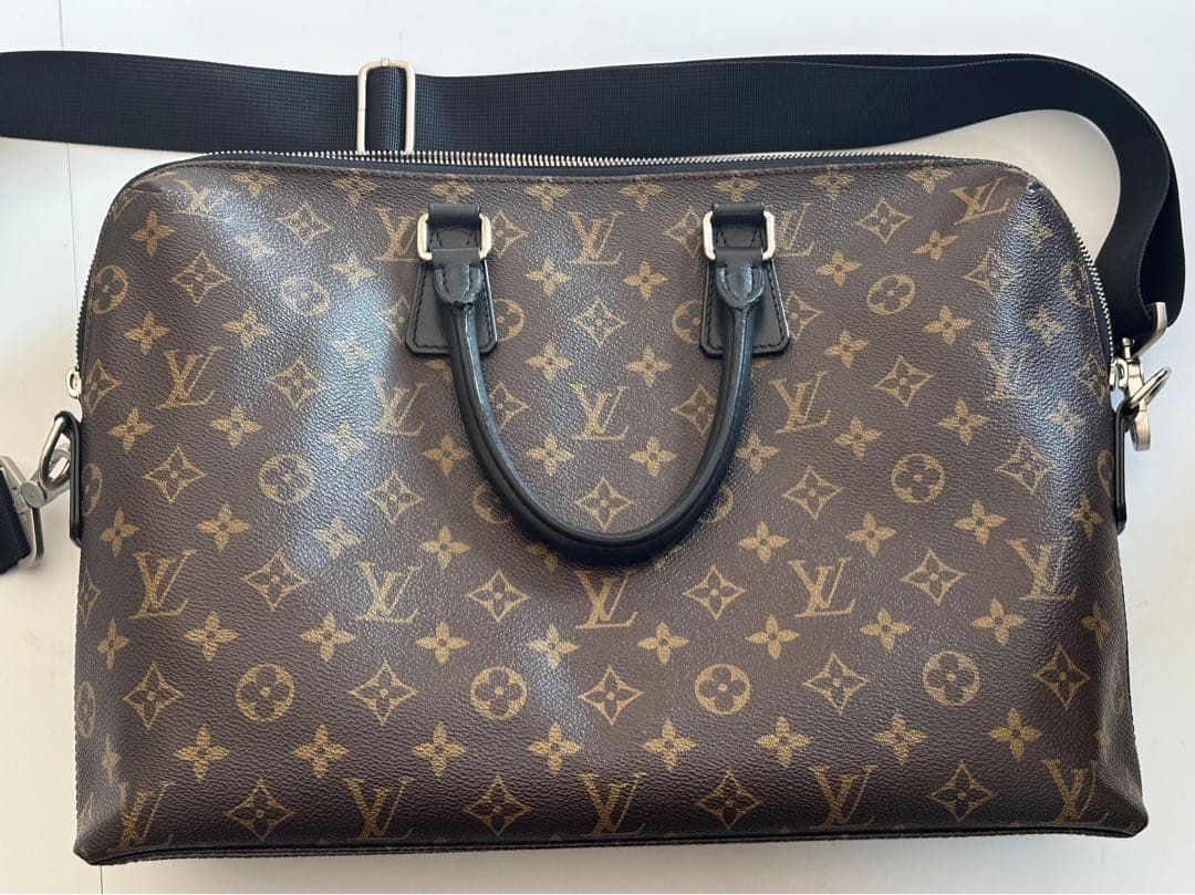 ルイ ヴィトン モノグラム マカサー ポルトドキュマン ジュール M40868