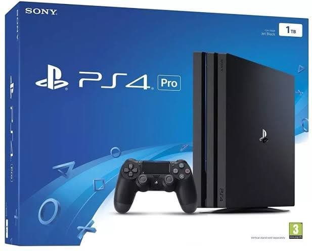 PlayStation®4 Pro ジェット・ブラック 1TB CUH-700…