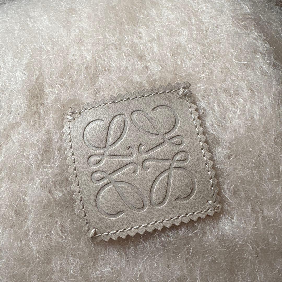 レア品　美品　モヘア　ロエベマフラー　ブローチ付き