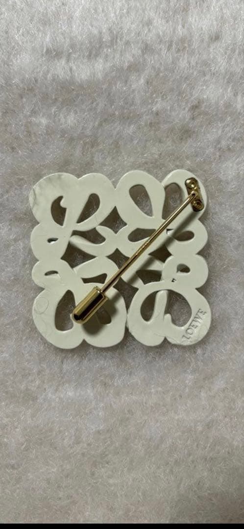 レア品　美品　モヘア　ロエベマフラー　ブローチ付き