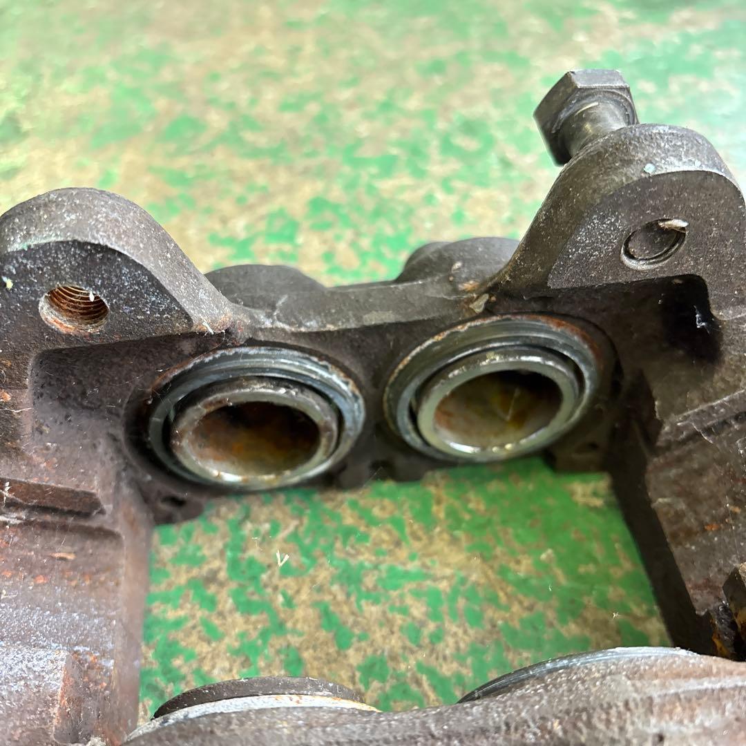 シルビアＳ１４Ｓ１５ ブレーキキャリパー 左右4POT