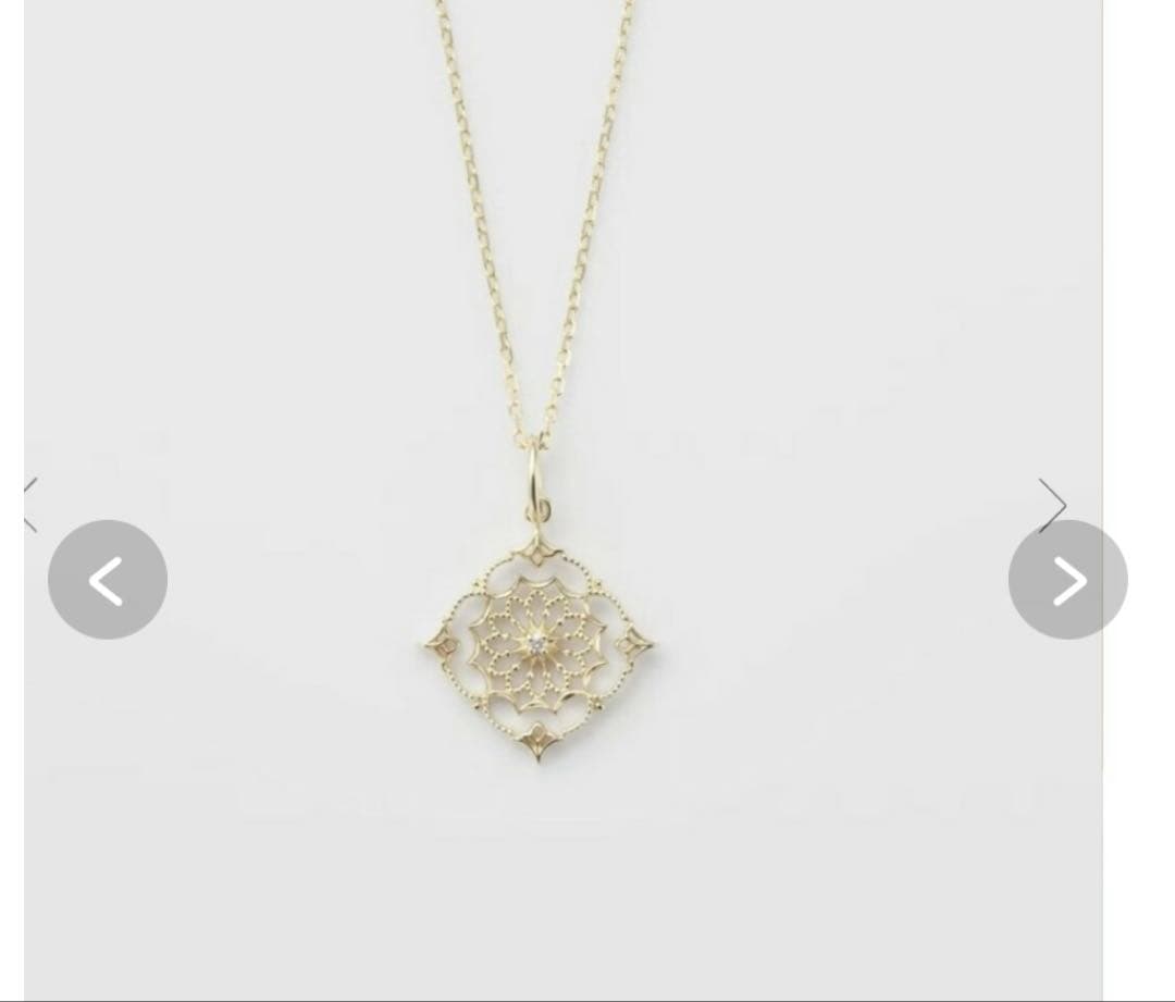 アガット　k10 透かし　フラワー　チャーム