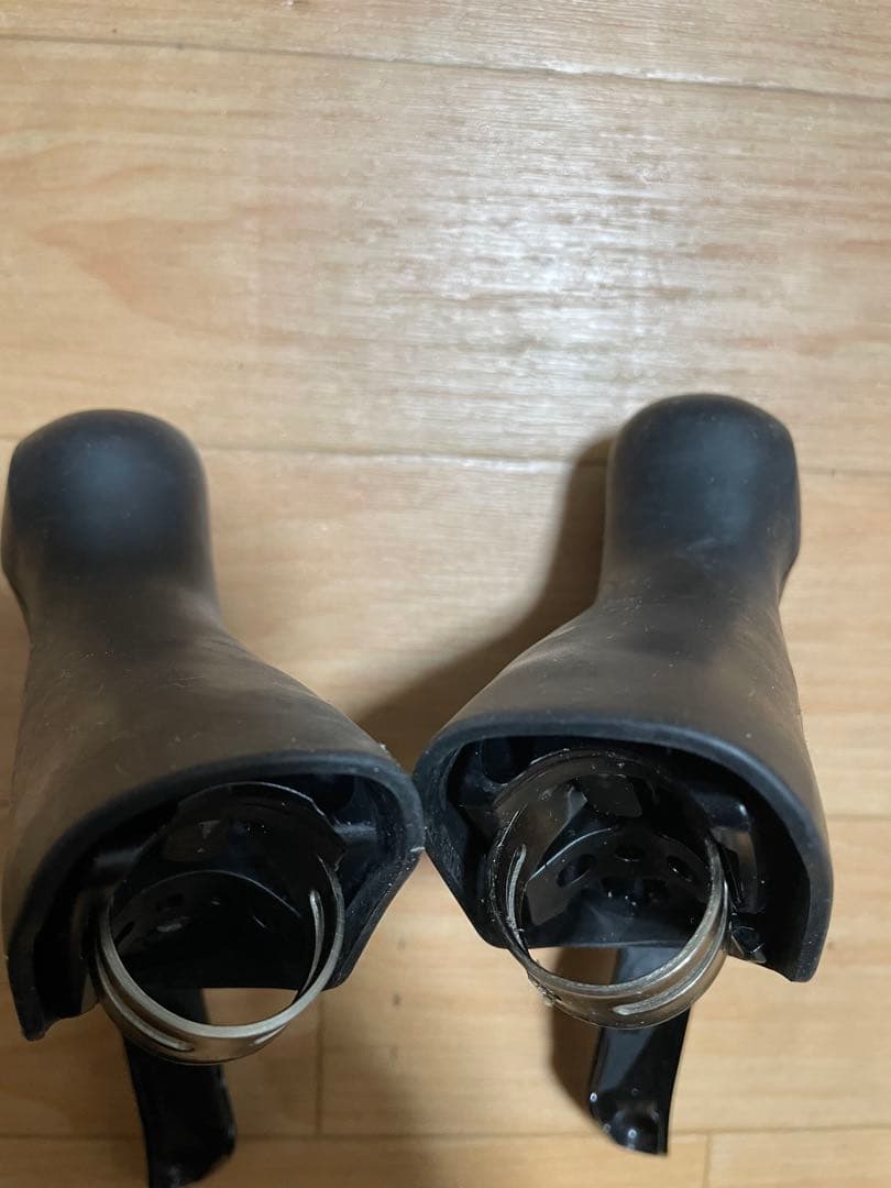 J*h様 SHIMANO 105 ST-5700 2X10速 STIレバー