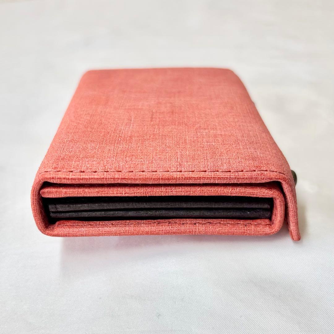 【新品未使用】　エムピウ　ミッレフォッリエ P25 クアドレッティ　レッド