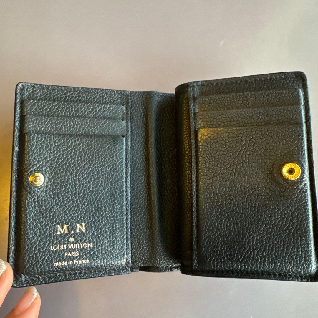 大人気のLOUIS VUITTON ルイヴィトン　二つ折り財布