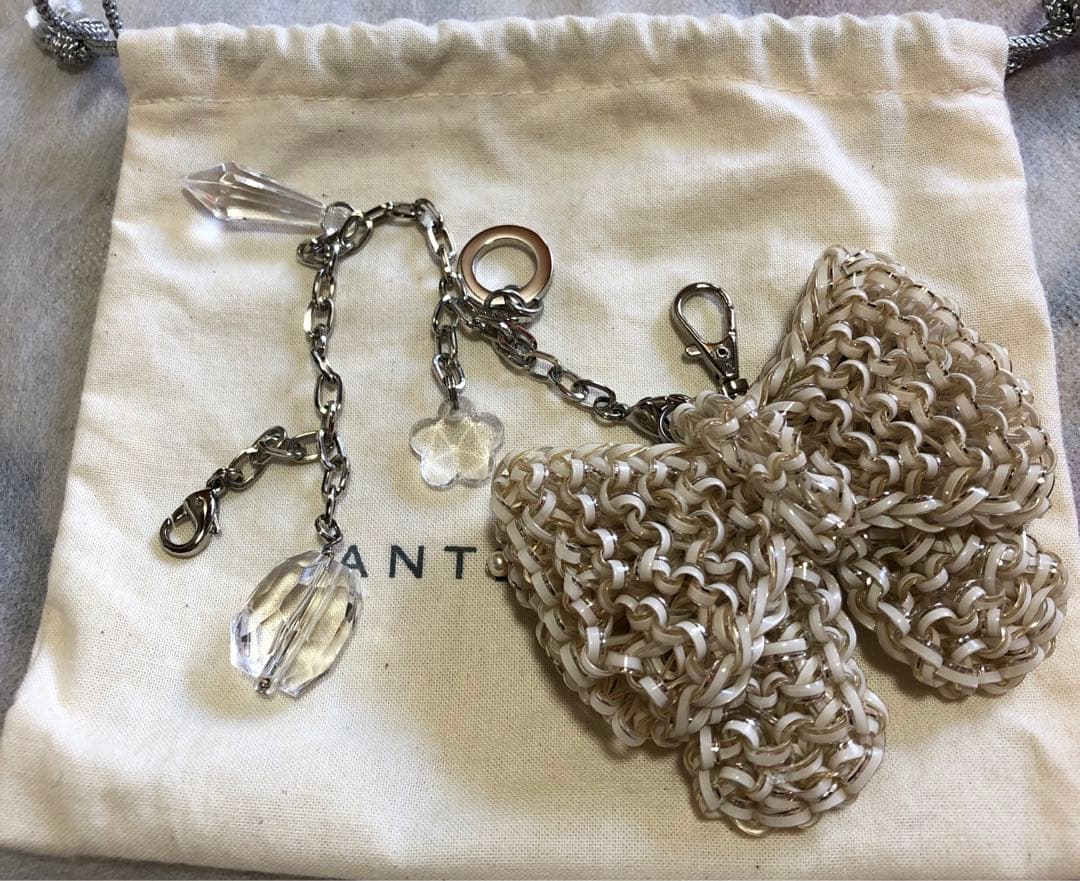 アンテプリマ チャーム リボン