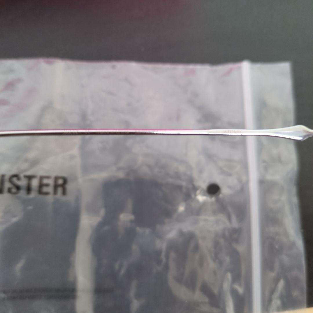 GENTLE MONSTER Atomic レンズカラー_ブルー