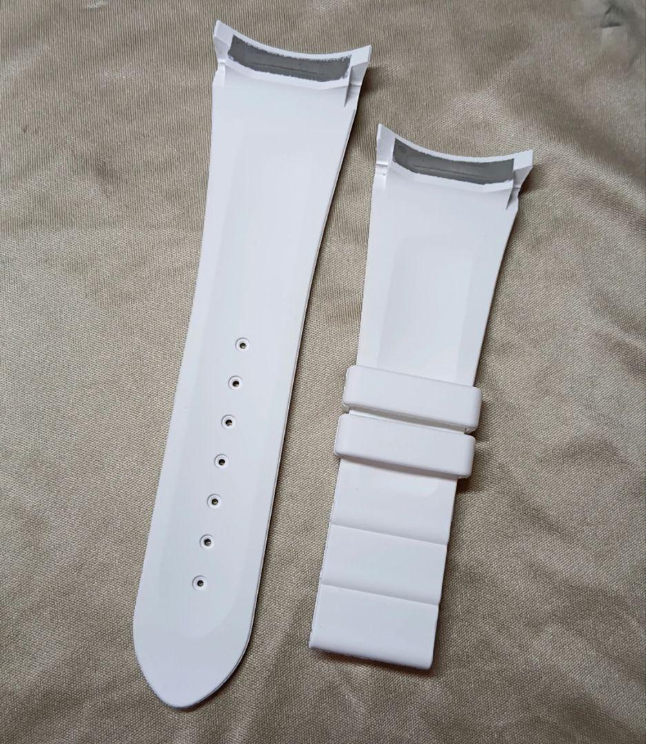 【新品未使用】EDOX クロノオフショア1 ラバーベルト 定価17,600円