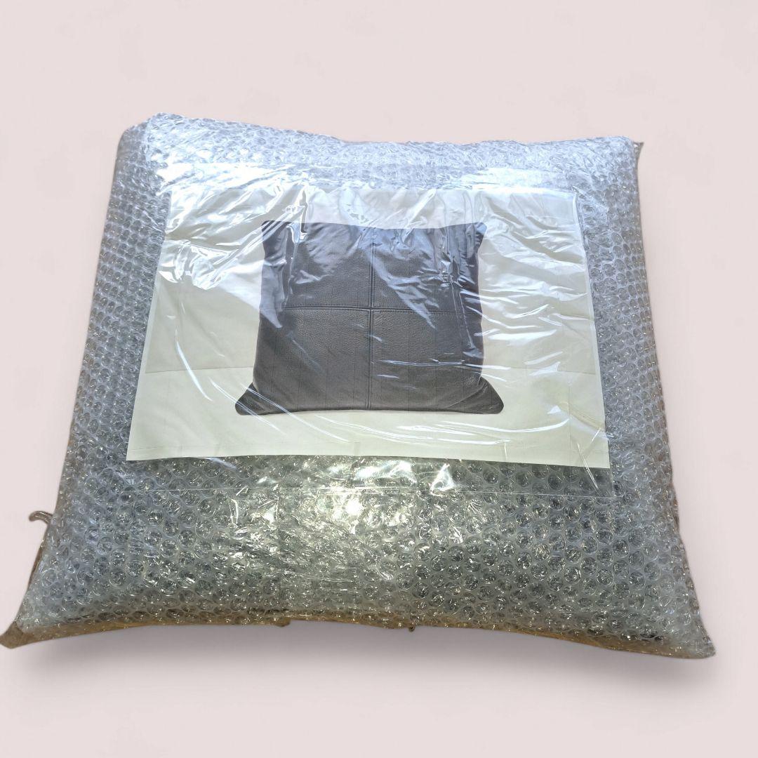 バナナ　Cassina 茶色+黒　2点