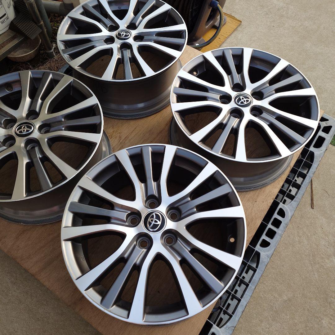 希少！トヨタ 純正ホイール17インチ　4本 ①