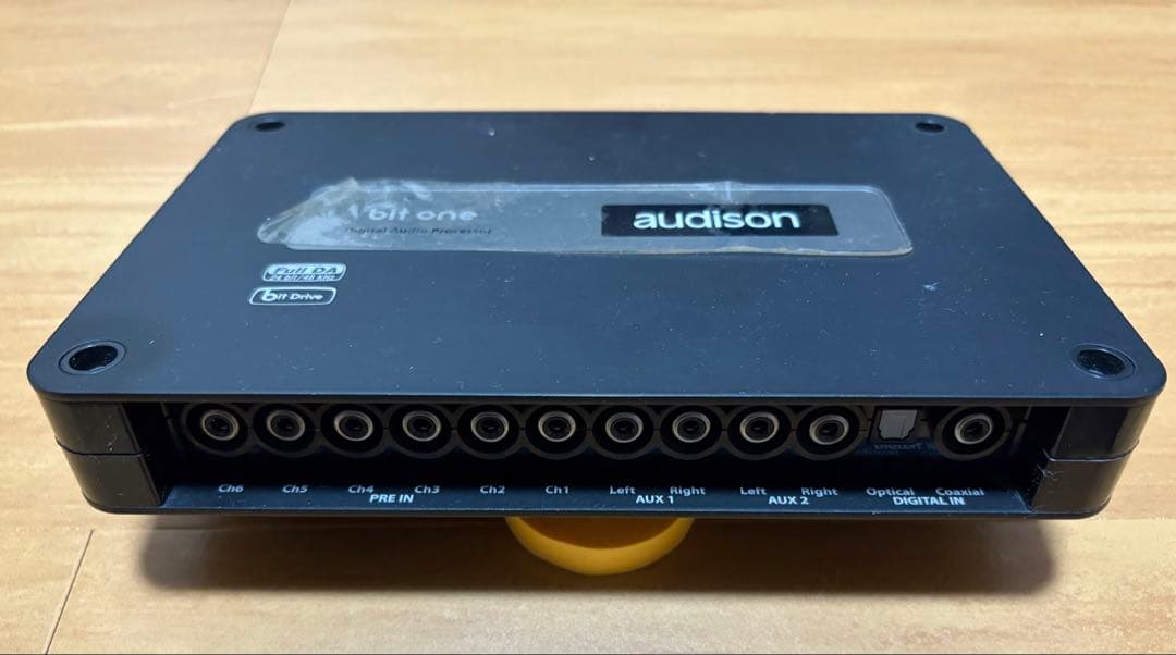audison bit one デジタルオーディオプロセッサー　オーディソン