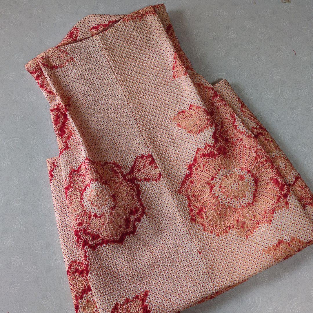 七五三３歳正絹総絞り手縫いの被布（淡いオレンジ色）中綿無し