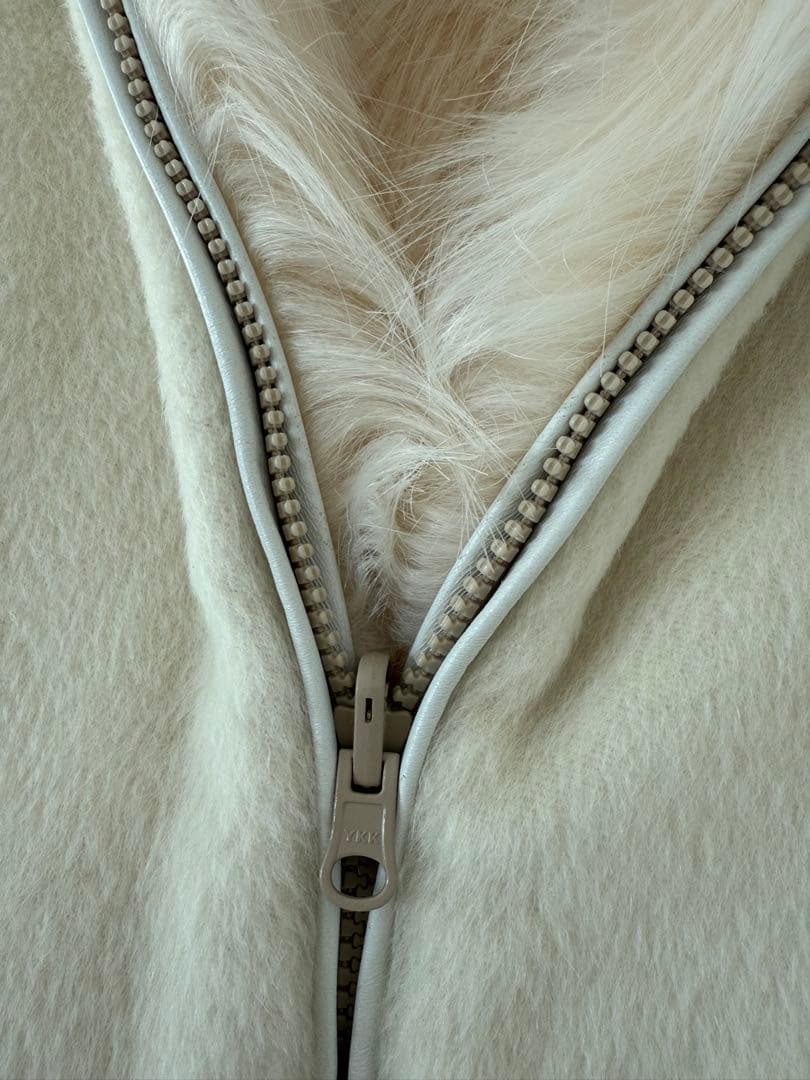 気まぐれSALE中⭐︎LANERIE AGNONA ファージャケットフード付き