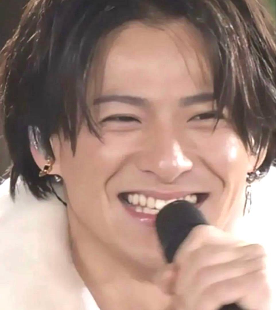 DIESEL 片耳ピアス　平野紫耀さん　松田元太さんが着用　シルバークリップ型