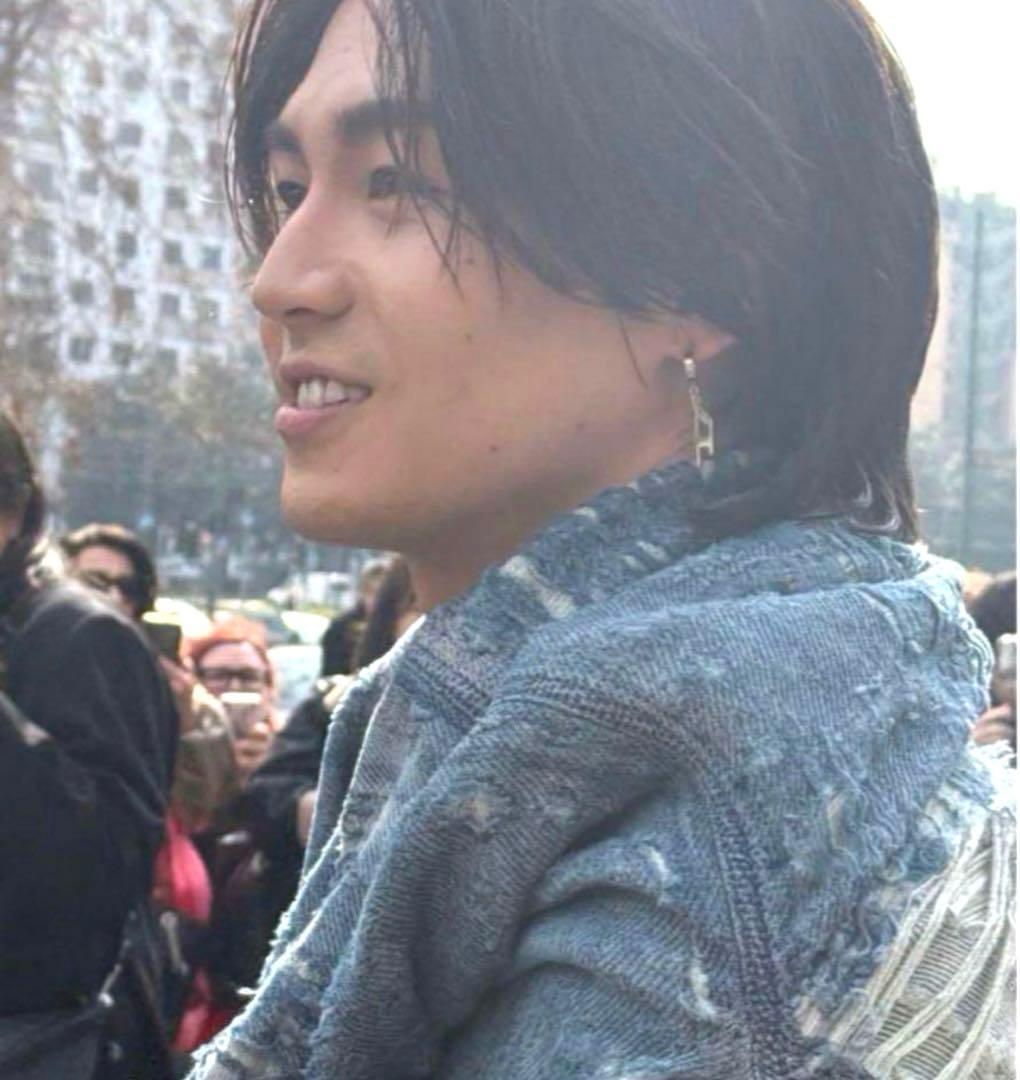 DIESEL 片耳ピアス　平野紫耀さん　松田元太さんが着用　シルバークリップ型