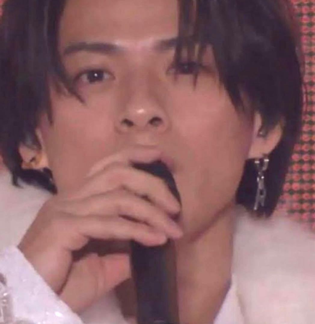 DIESEL 片耳ピアス　平野紫耀さん　松田元太さんが着用　シルバークリップ型