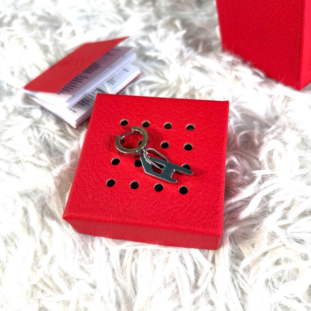 DIESEL 片耳ピアス　平野紫耀さん　松田元太さんが着用　シルバークリップ型