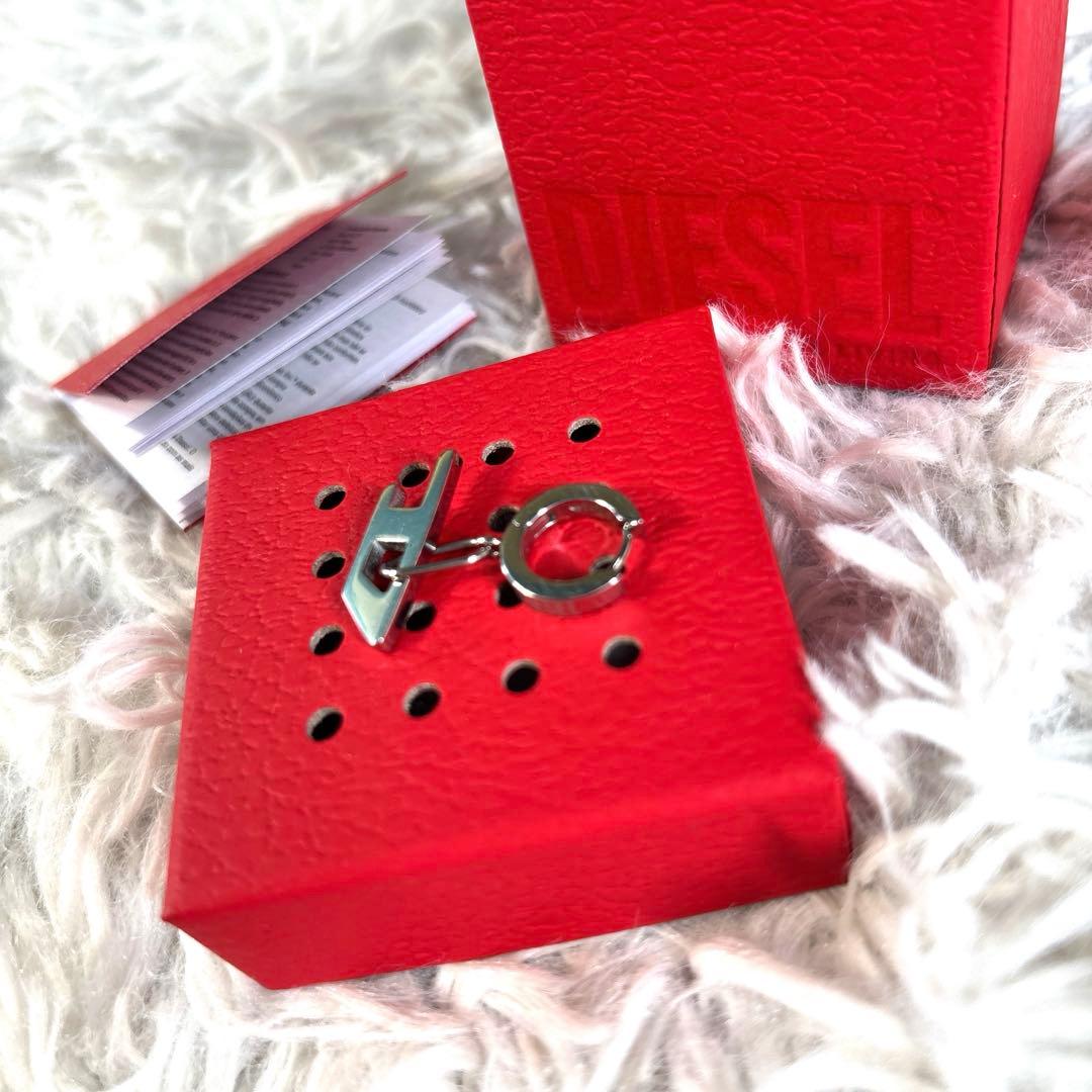 DIESEL 片耳ピアス　平野紫耀さん　松田元太さんが着用　シルバークリップ型