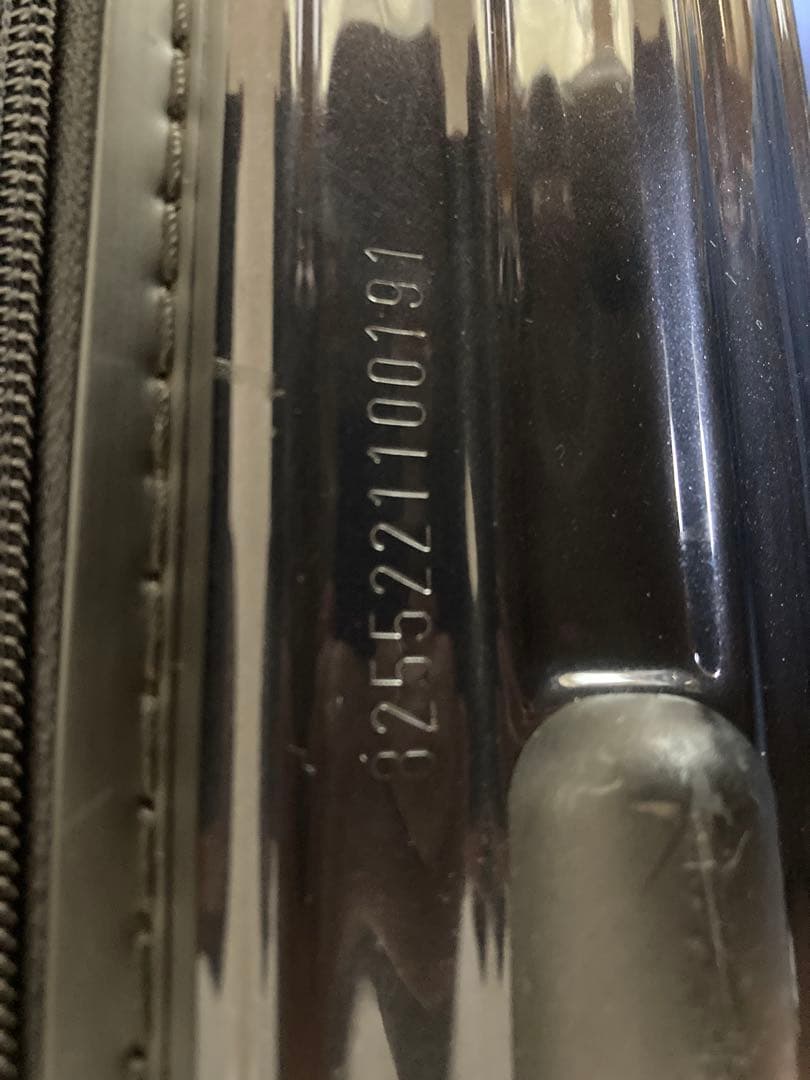 ⭐️良品⭐️リモワ サルサエアー 34L 4輪 機内持ち込み可 紺