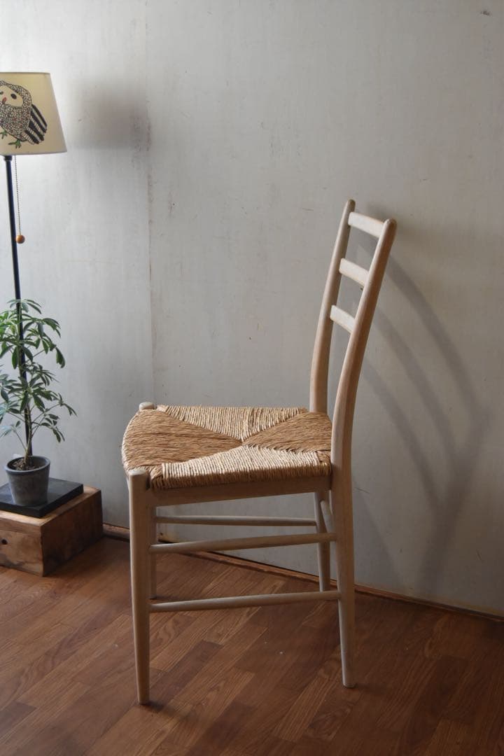 nora. sue chair ②