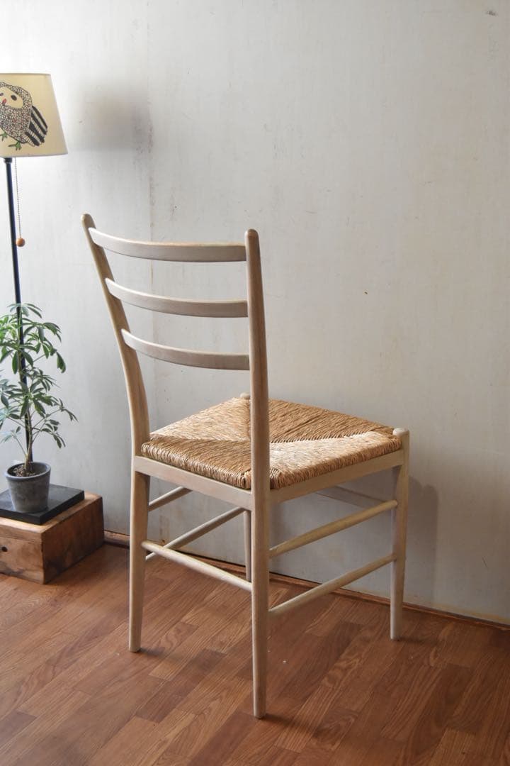 nora. sue chair ②