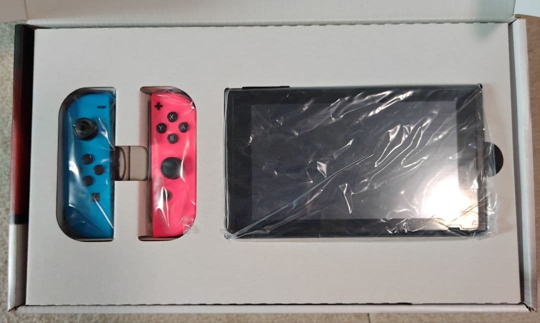 ネ*コ様 Switch　本体　Joy-Con４台　ジャンク
