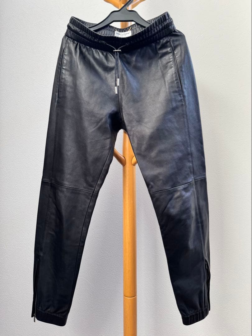 Saint Laurent レザーパンツ