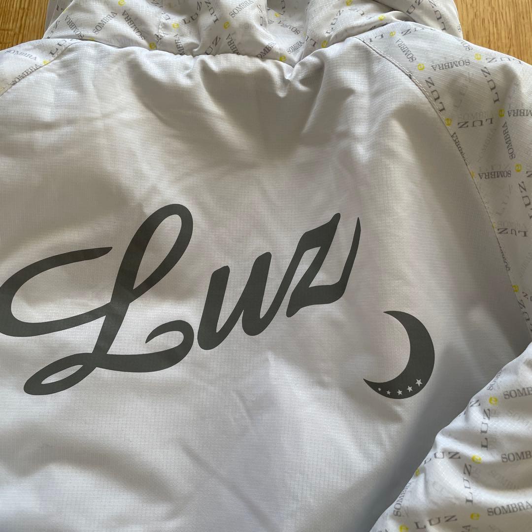 ルースイソンブラ　アウター