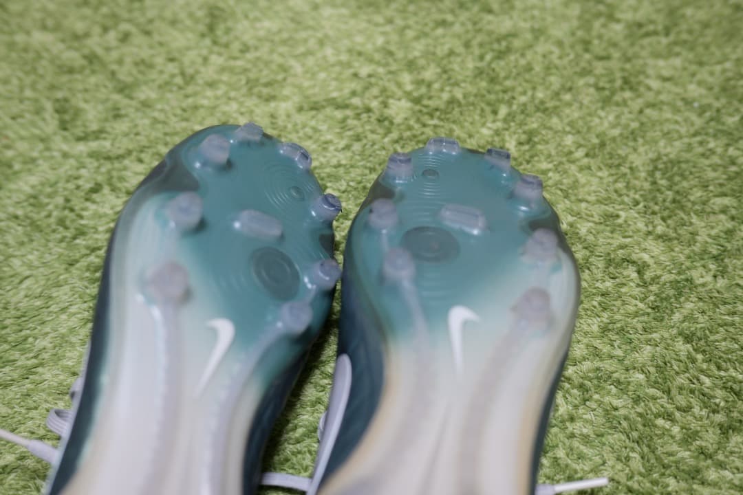 【美品】ナイキ ティエンポ レジェンド 10 エリート FG 30　25.0