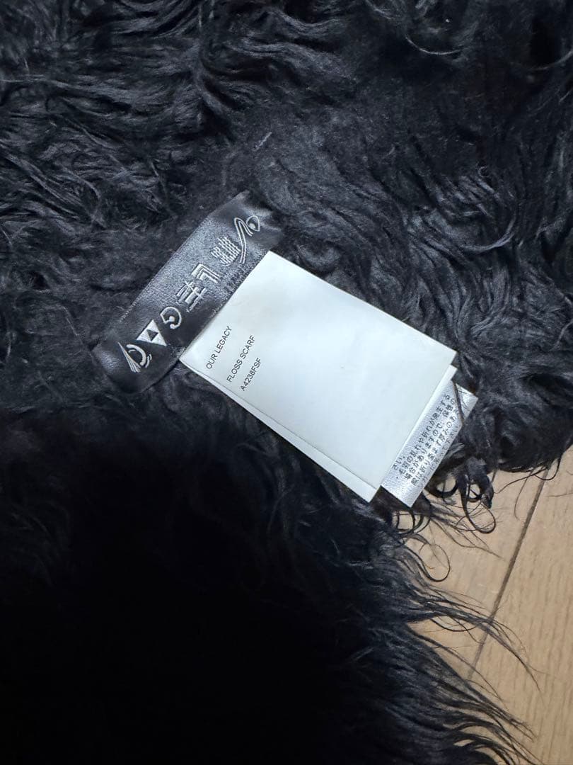 小物 OUR LEGACY FLOSS SCARF Black Fake Fur