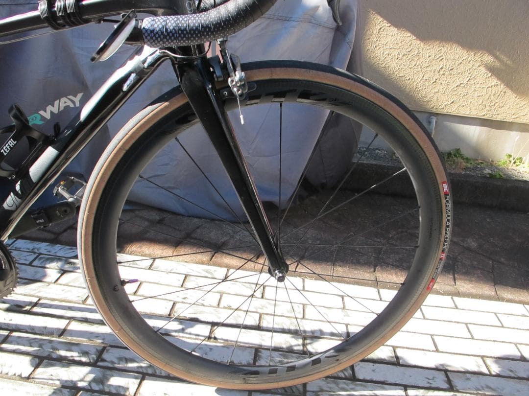 メンテ済 GiantのLiv フルカーボンモデル Aimez