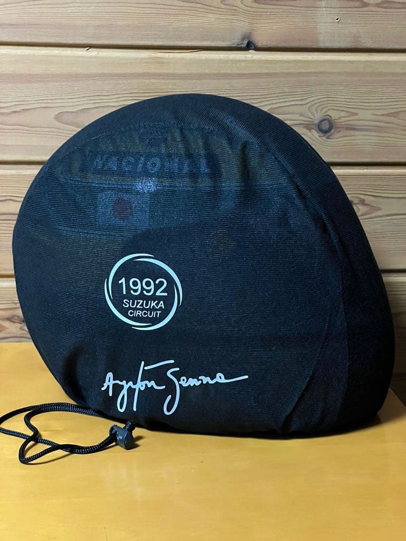 Shoei X-8（サイズM）– Senna Suzuka 1992 スタイル
