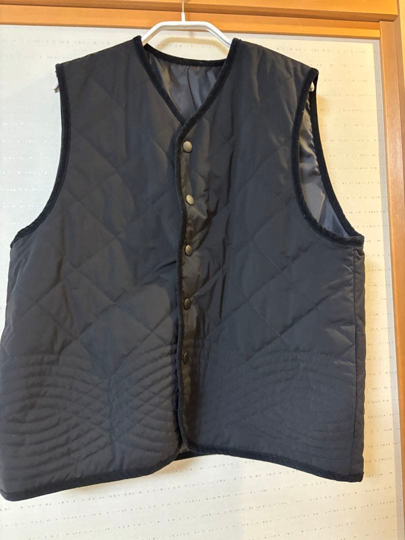 北欧暮らしの道具店　毎日着回したいキルティングベスト / よしいちひろさんコラボ