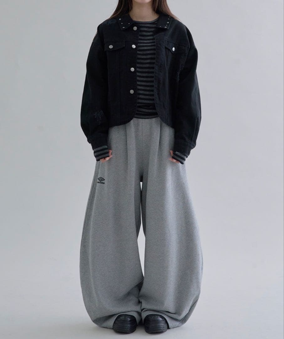 UMBROコラボスウェットパンツ　Mサイズ